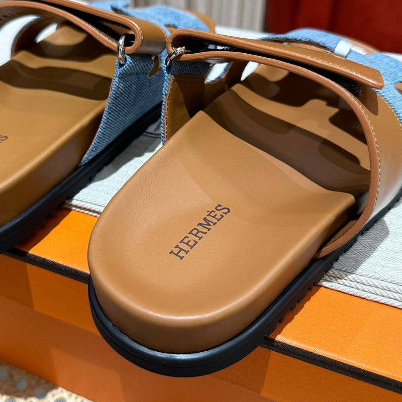 Sandália Hermès