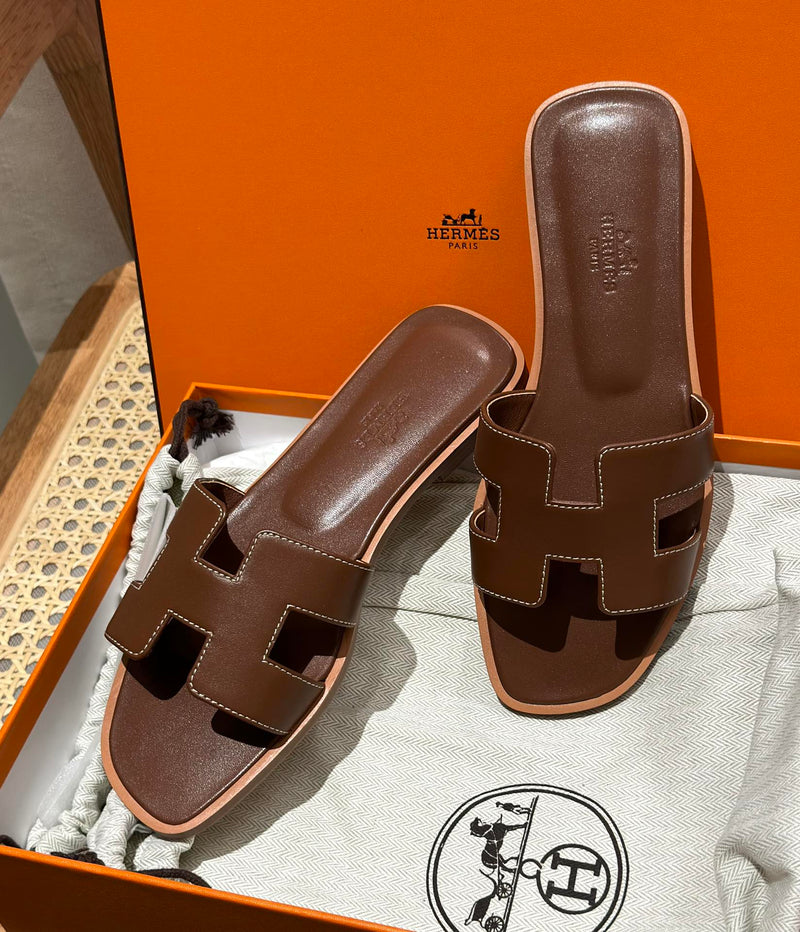 Sandália Hermès