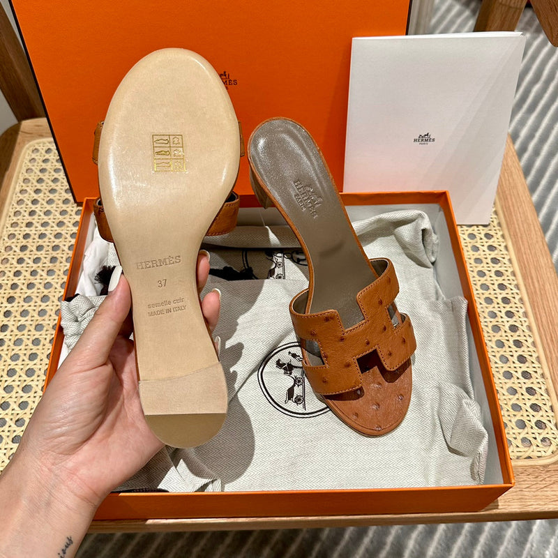 Sandália Hermès