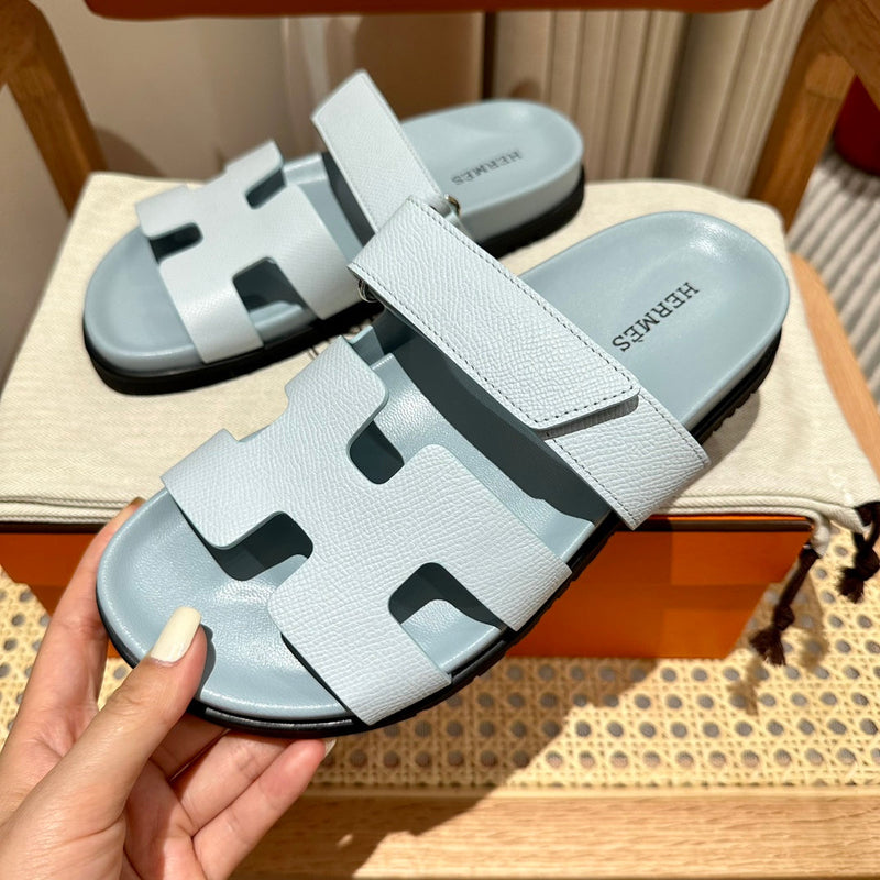 Sandália Hermès