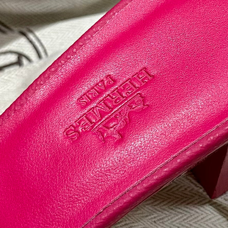Sandália Hermès