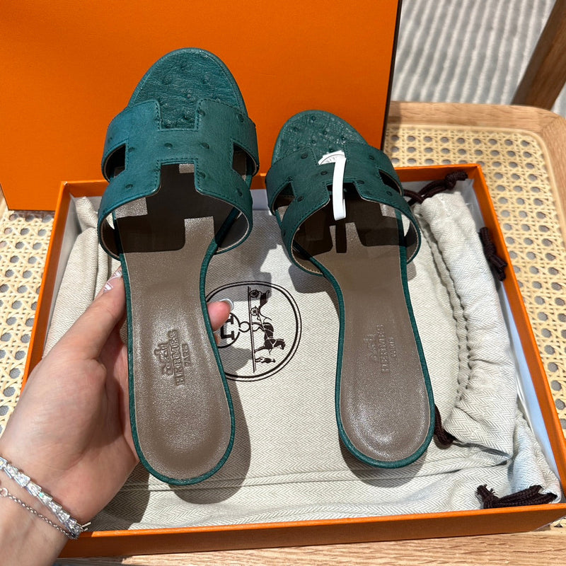 Sandália Hermès