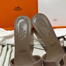 Sandália Hermès