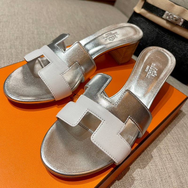 Sandália Hermès