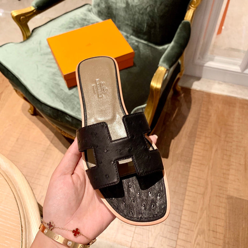 Sandália Hermès