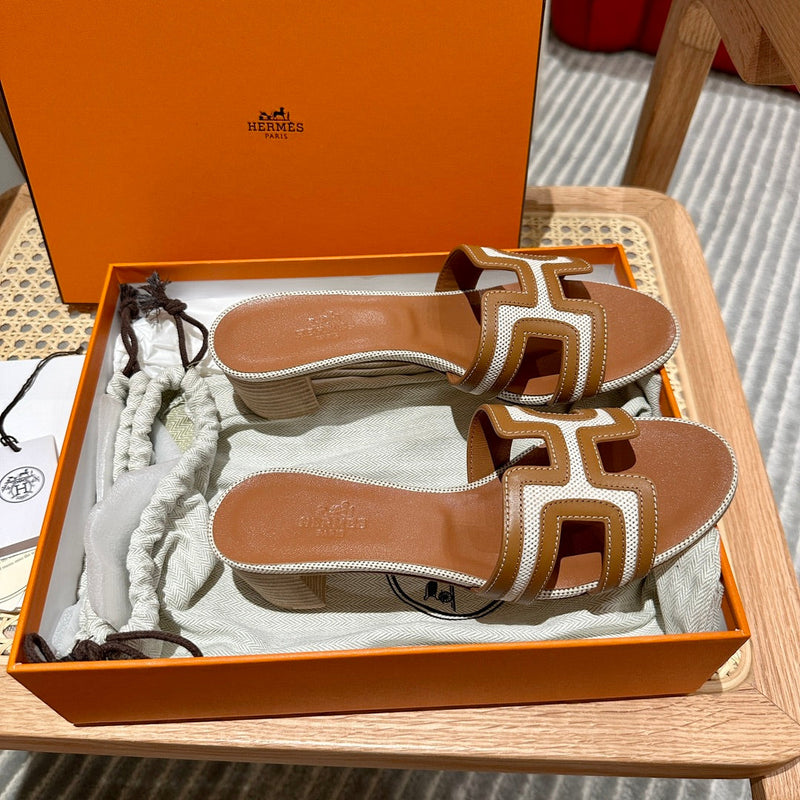 Sandália Hermès