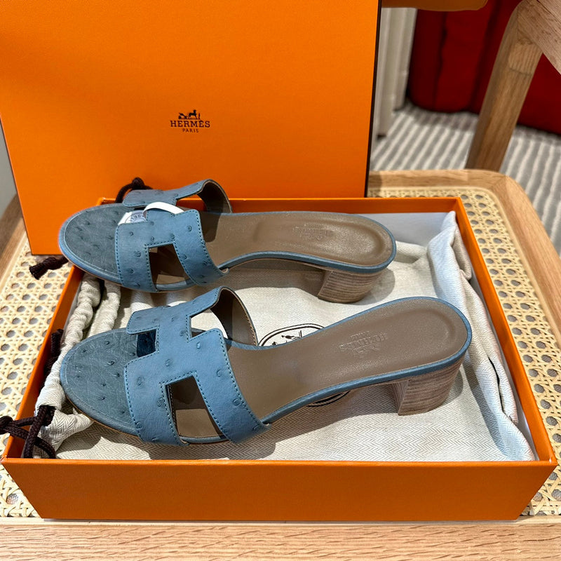 Sandália Hermès