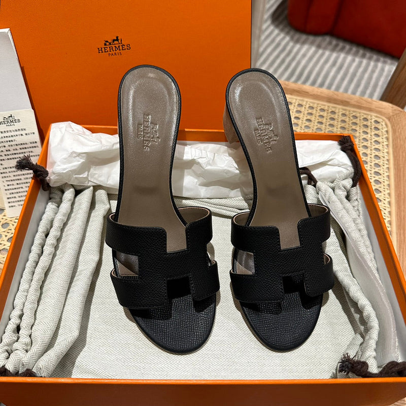 Sandália Hermès