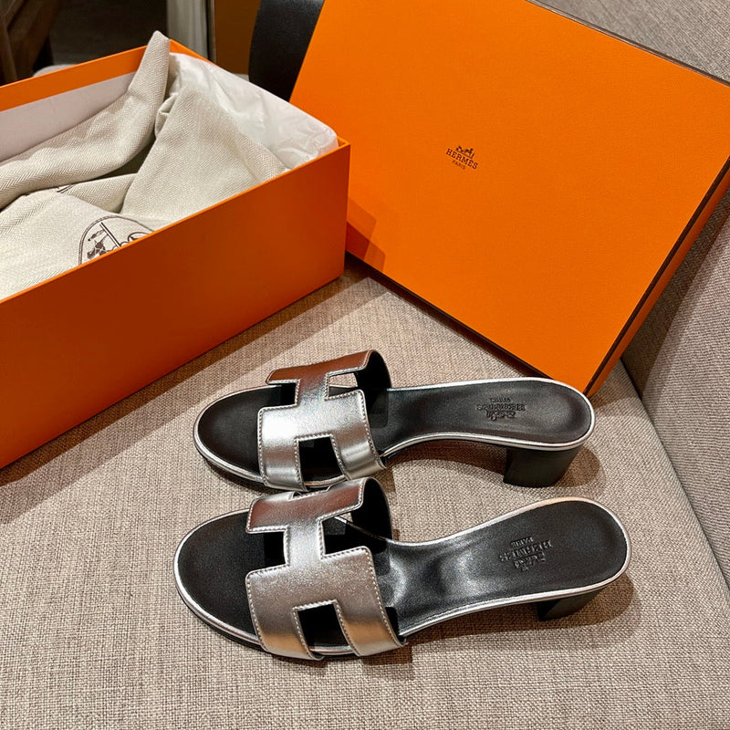 Sandália Hermès