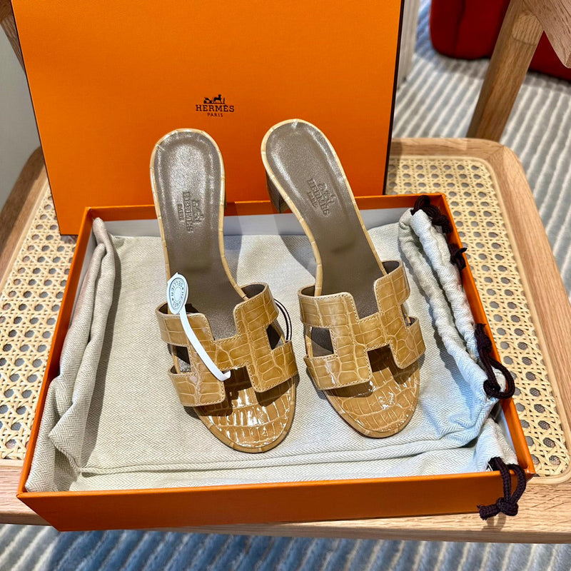 Sandália Hermès