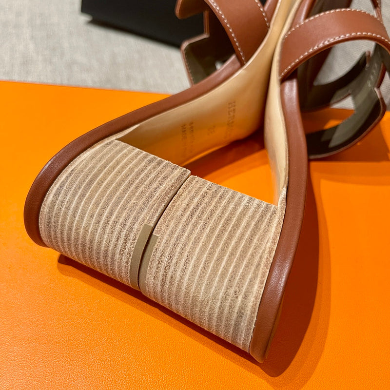 Sandália Hermès