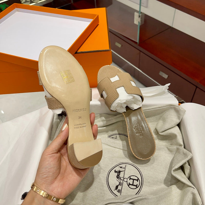 Sandália Hermès