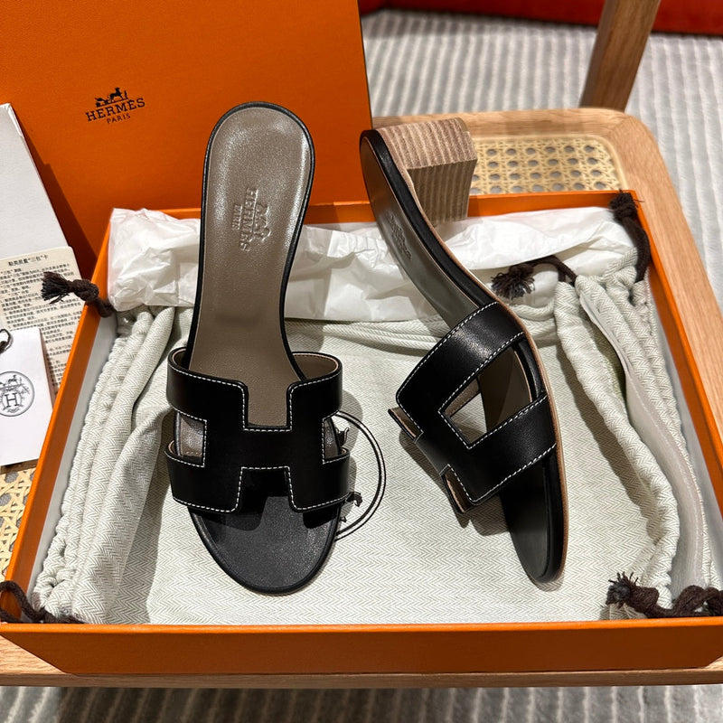 Sandália Hermès