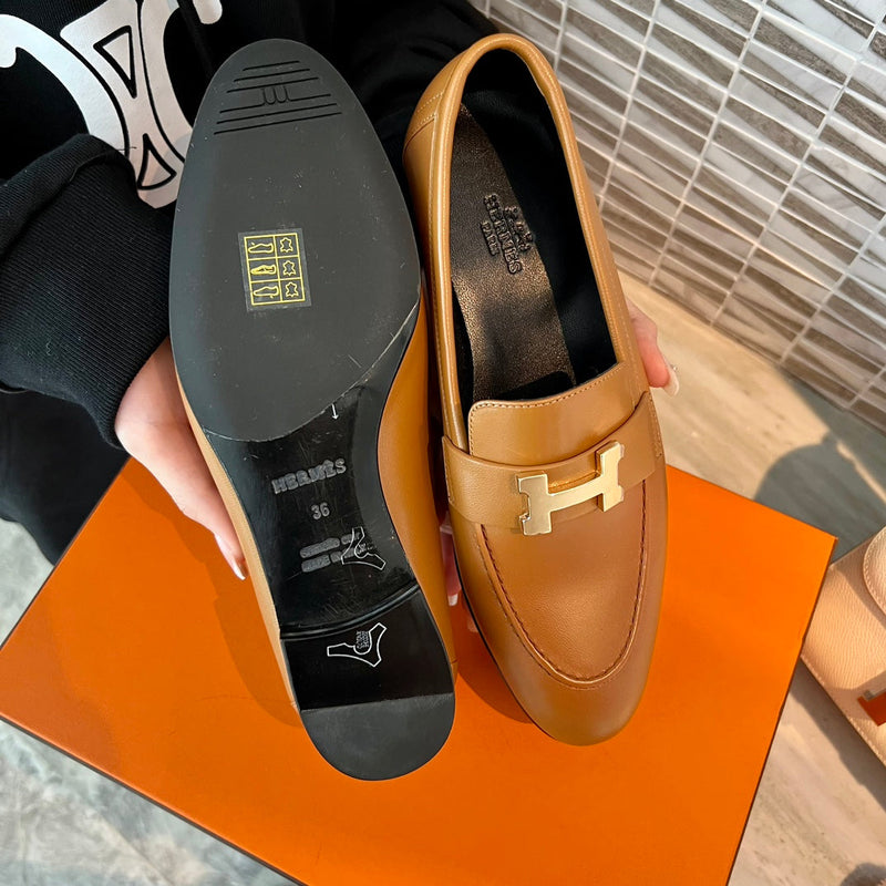 Sandália Hermès