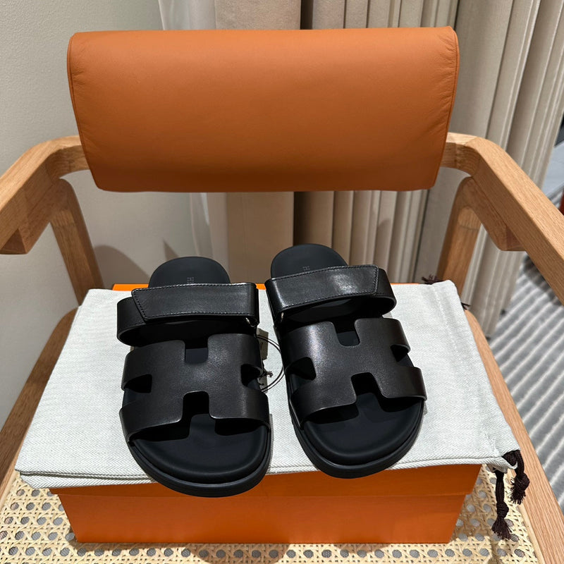 Sandália Hermès