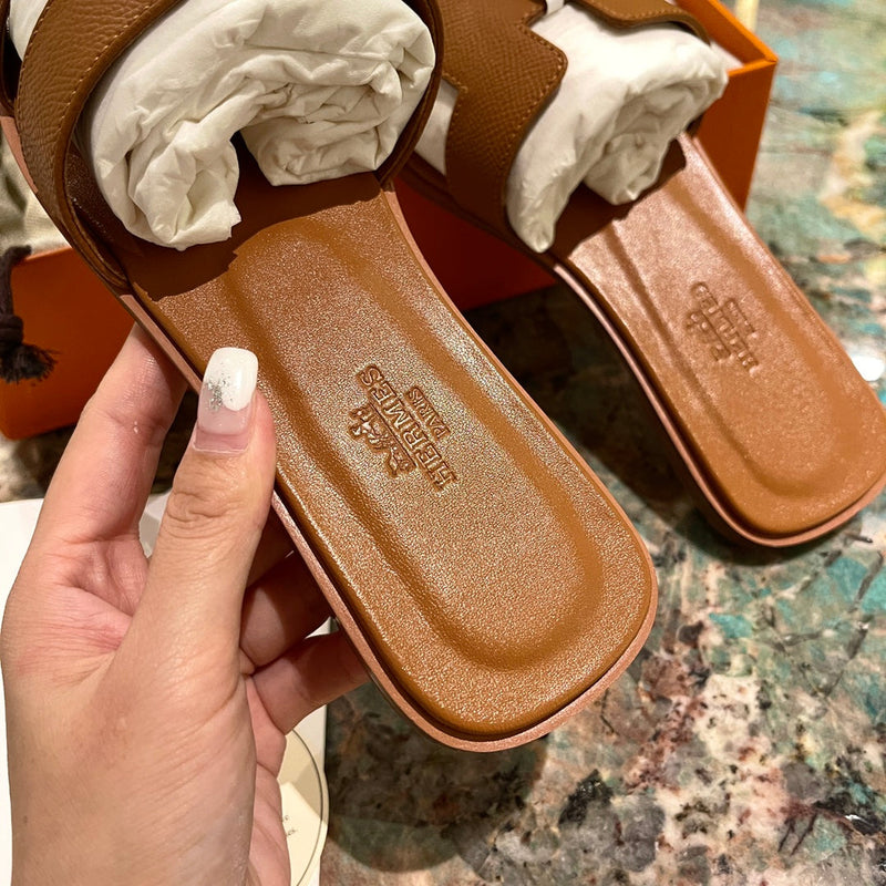 Sandália Hermès