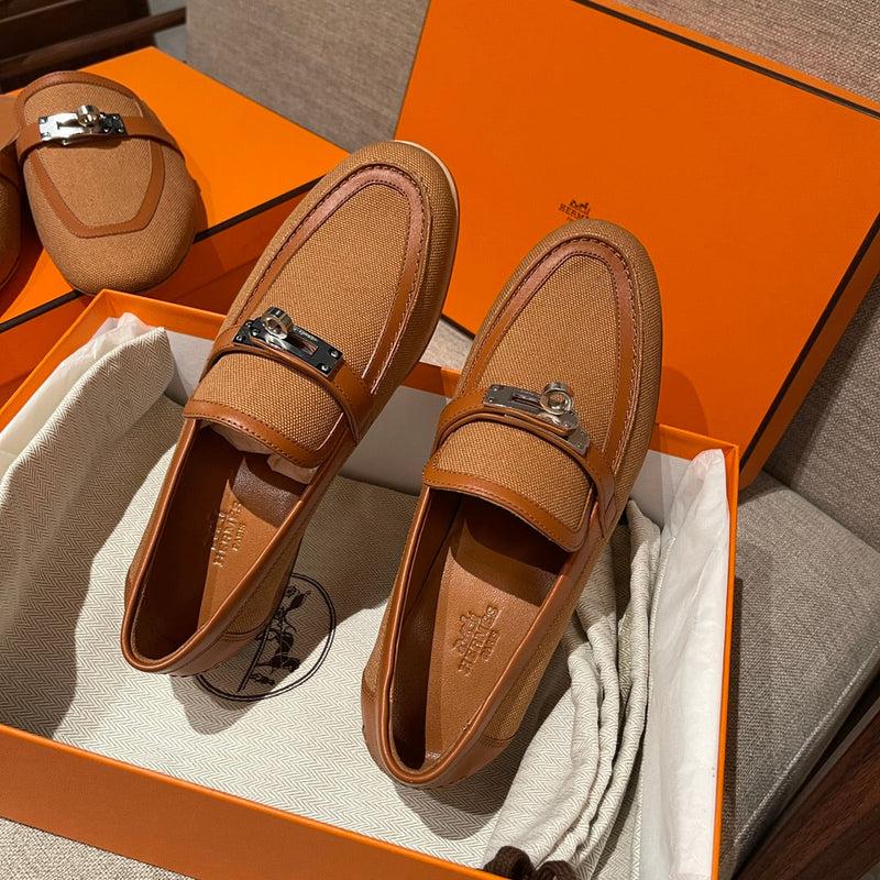 Sandália Hermès