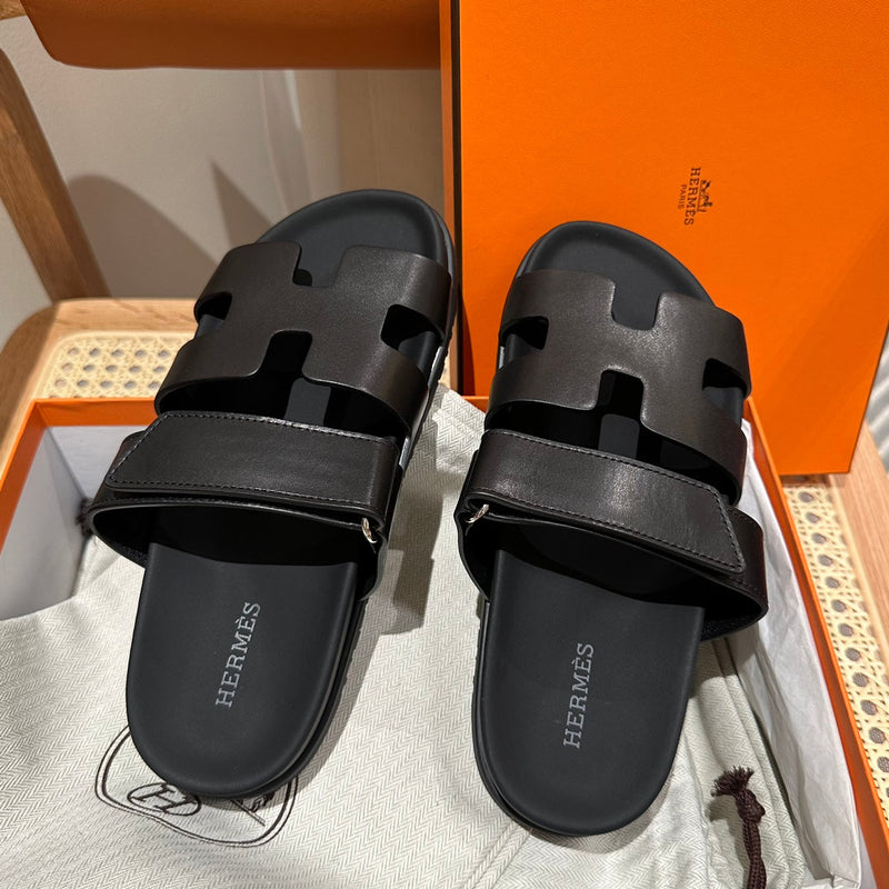 Sandália Hermès