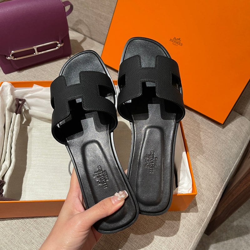 Sandália Hermès