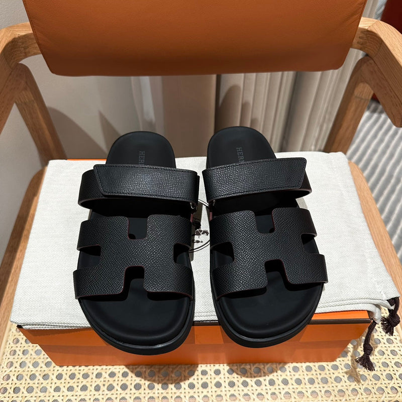 Sandália Hermès