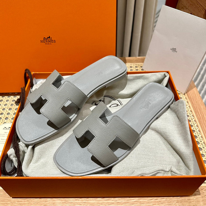 Sandália Hermès