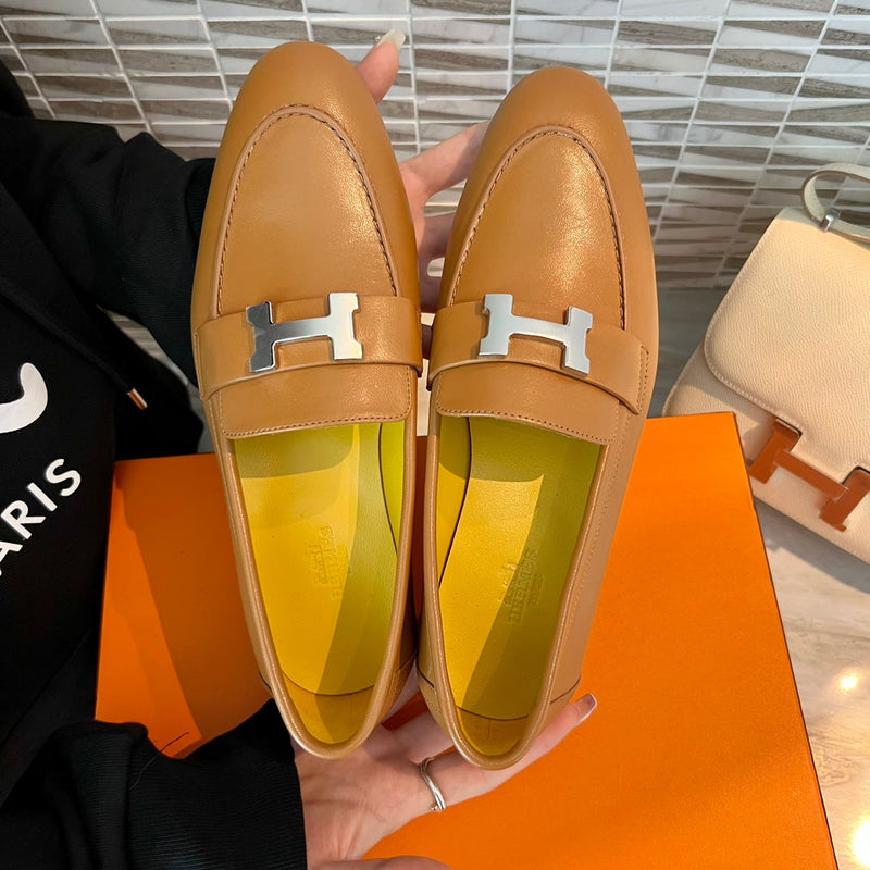 Sandália Hermès