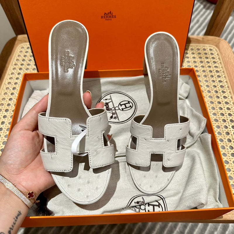 Sandália Hermès