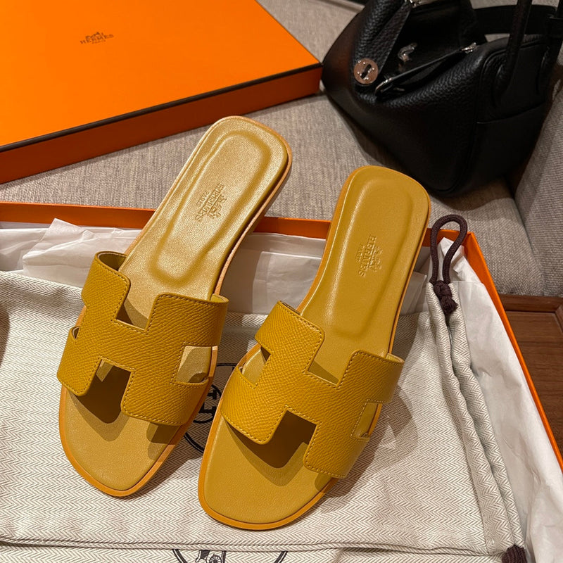 Sandália Hermès
