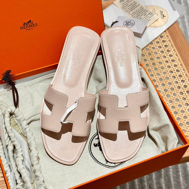Sandália Hermès
