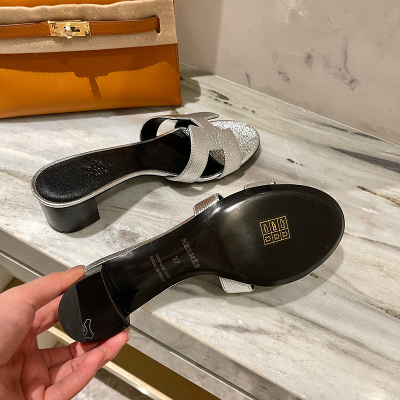 Sandália Hermès
