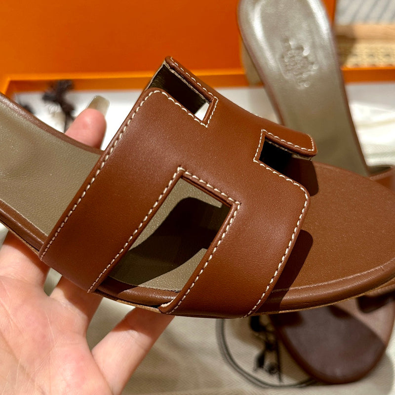 Sandália Hermès