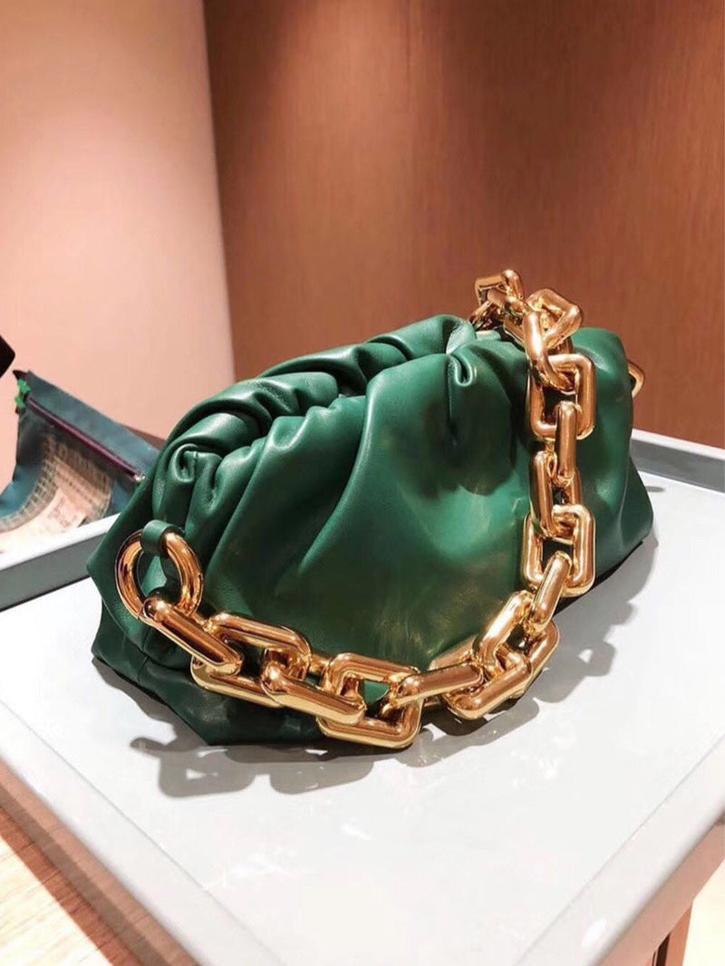 Bolsa Bottega Veneta 𝙏𝙃𝙀 𝘾𝙃𝘼𝙄𝙉 𝙋𝙊𝙐𝘾𝙃 31CM BAG