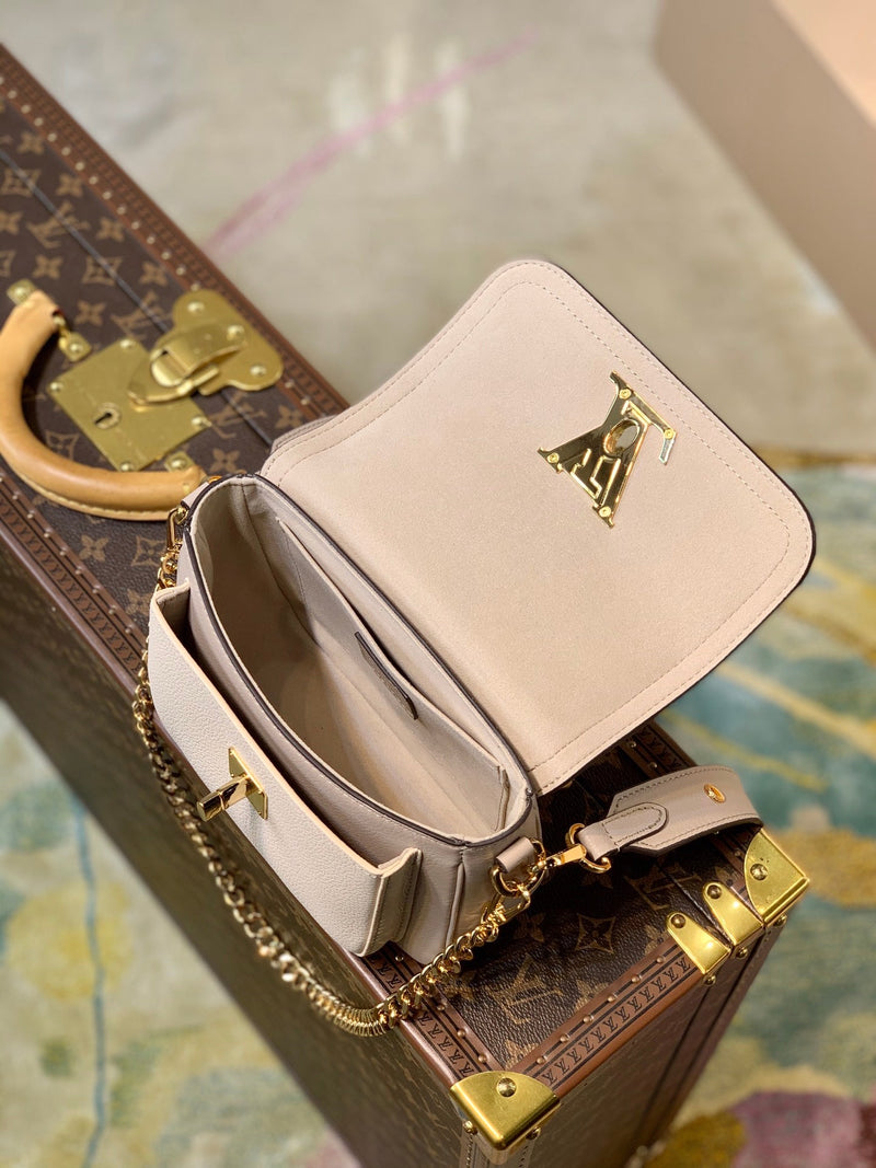 Bolsa Louis Vuitton Lockme Tender
