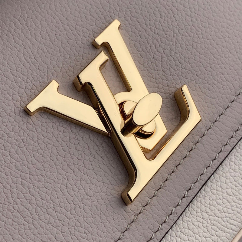 Bolsa Louis Vuitton Lockme Tender