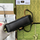 Gucci Bolsa GG Marmont Matelassê Média