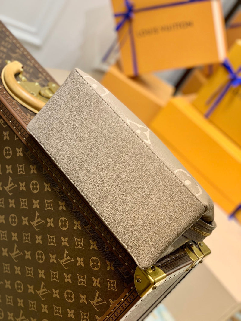 Bolsa Louis Vuitton Petit Palais