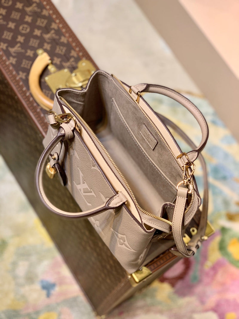 Bolsa Louis Vuitton Petit Palais