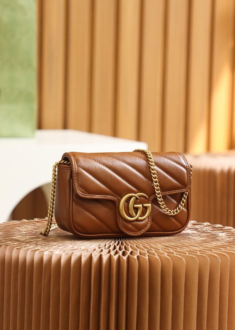 Bolsa Gucci Marmont Super Mini