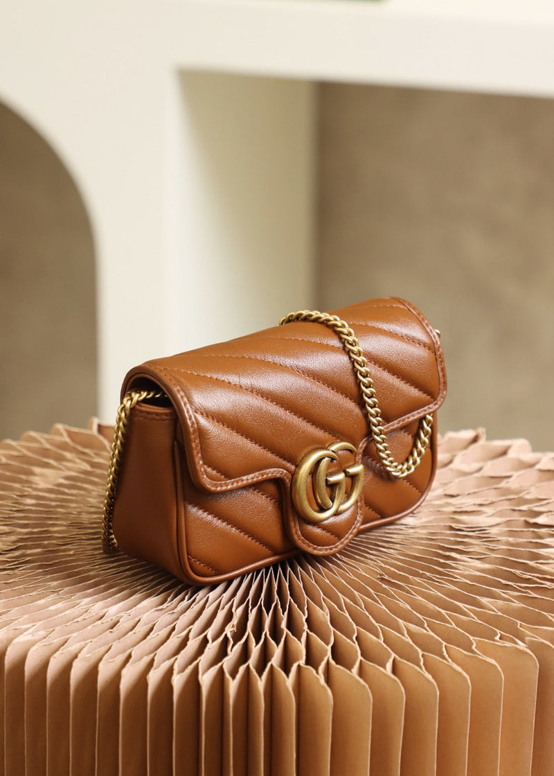 Bolsa Gucci Marmont Super Mini