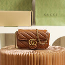 Bolsa Gucci Marmont Super Mini