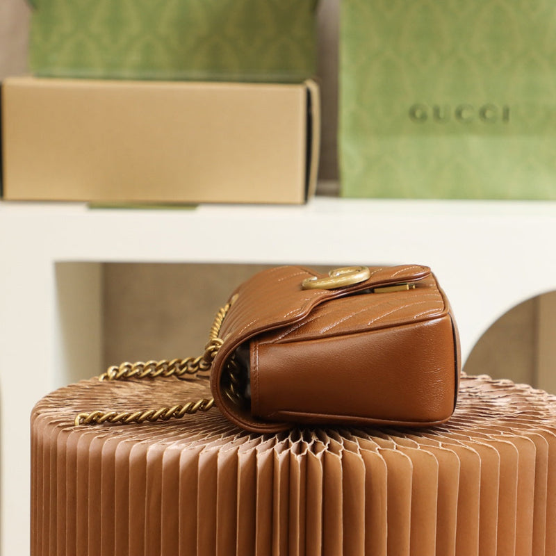 Bolsa Gucci Marmont Média