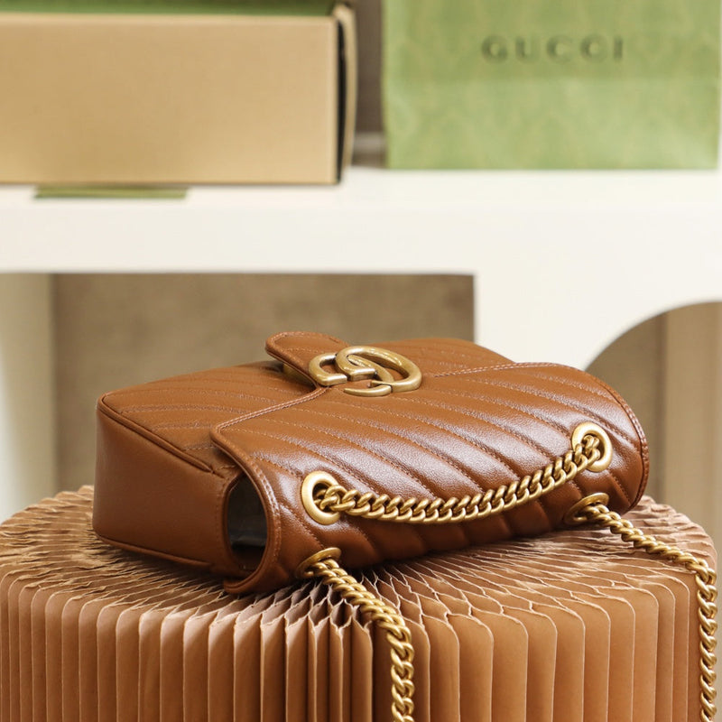 Bolsa Gucci Marmont Média