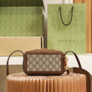 Bolsa Gucci GG mini bag with clasp closure