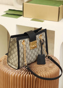 Bolsa GUCCI 𝐏𝐚𝐝𝐥𝐨𝐜𝐤