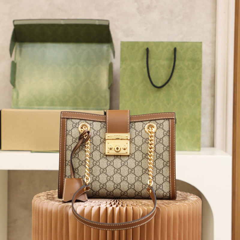 Bolsa GUCCI 𝐏𝐚𝐝𝐥𝐨𝐜𝐤