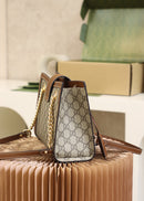 Bolsa GUCCI 𝐏𝐚𝐝𝐥𝐨𝐜𝐤