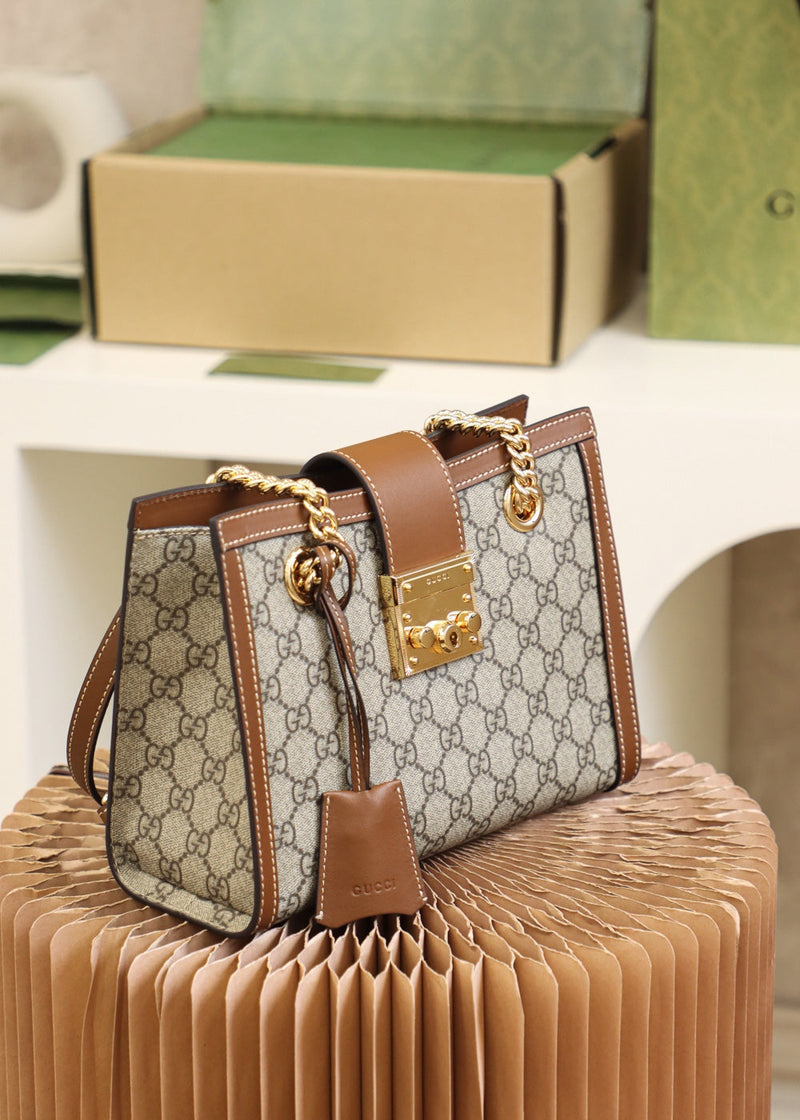 Bolsa GUCCI 𝐏𝐚𝐝𝐥𝐨𝐜𝐤