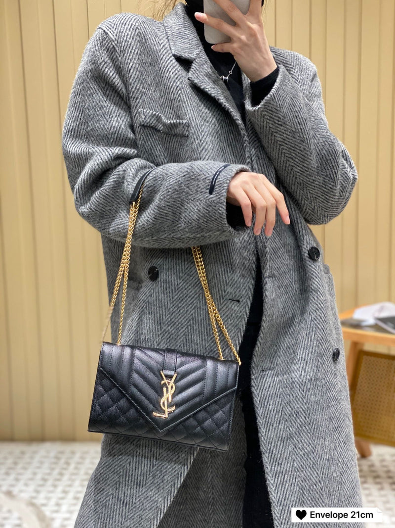 Bolsa YSL ENVELOPE 21CM