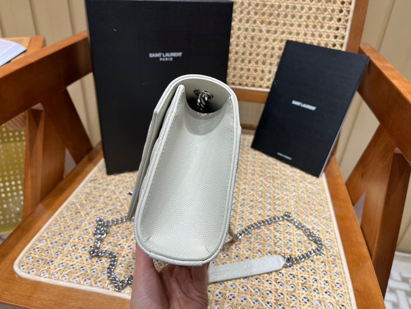 Bolsa YSL ENVELOPE 21CM