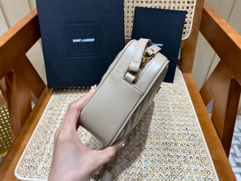 Bolsa YSL LOU 23CM